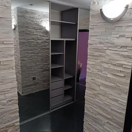 Marina Apartment *